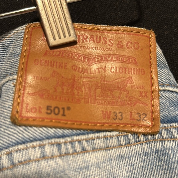 Levis mens 33X32 501 button fly jeans - Picture 5 of 6